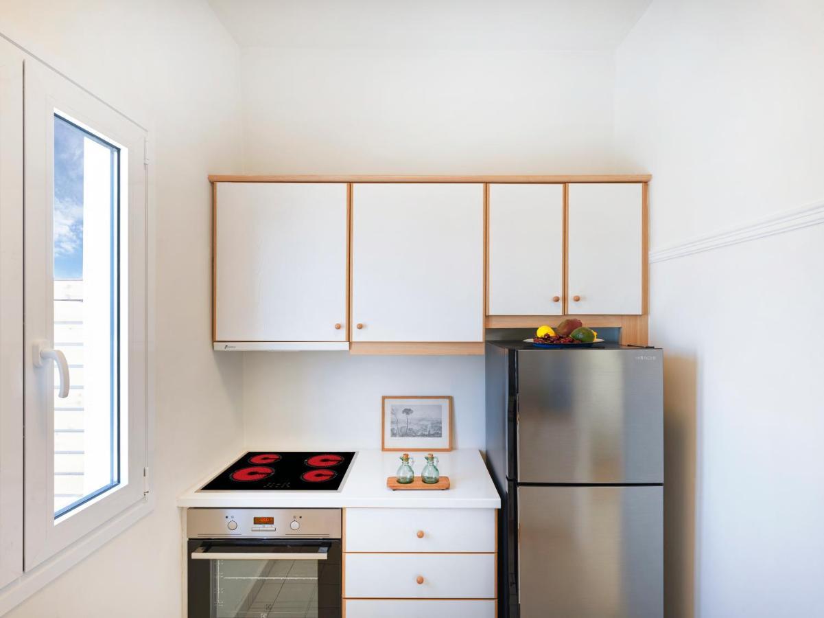 Modern Penthouse Overlooking Halkis Халкис Екстериор снимка